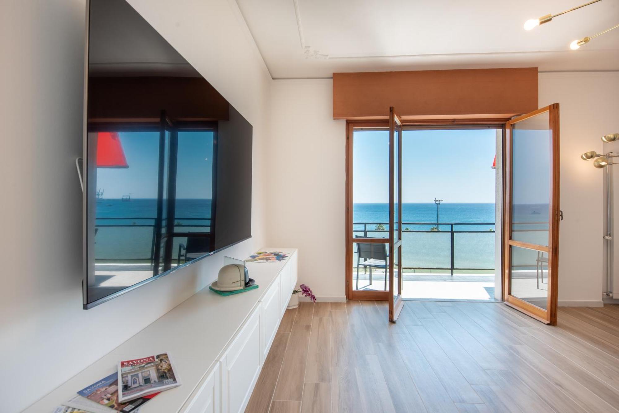 You And The Sea Apartamento Savona Exterior foto